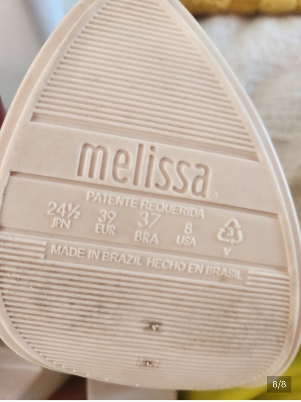 Melissa 2015 BITE ME line.  Red and white t strap - Picture 10 of 12